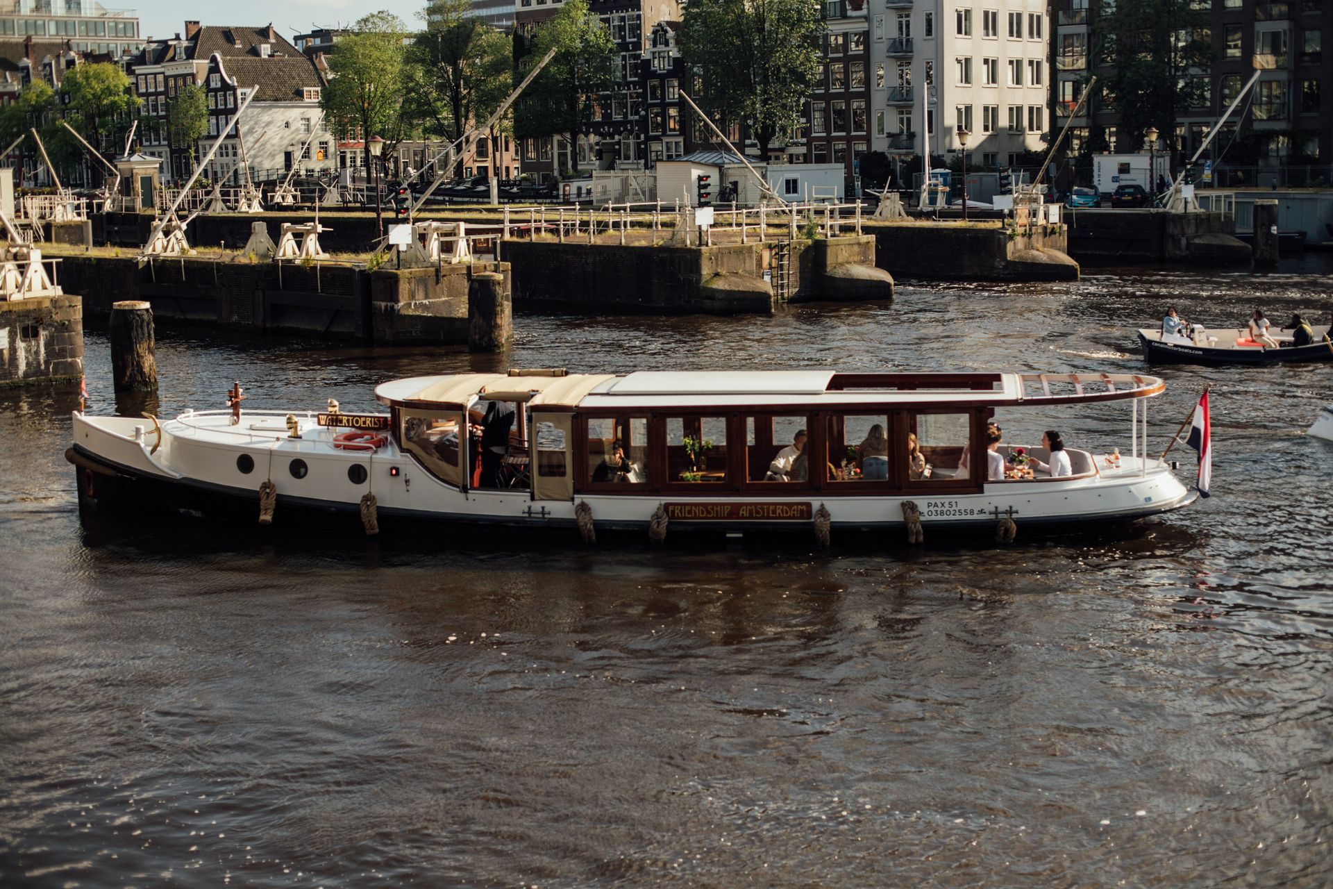 Watertoerist, beeld 4 van het schip