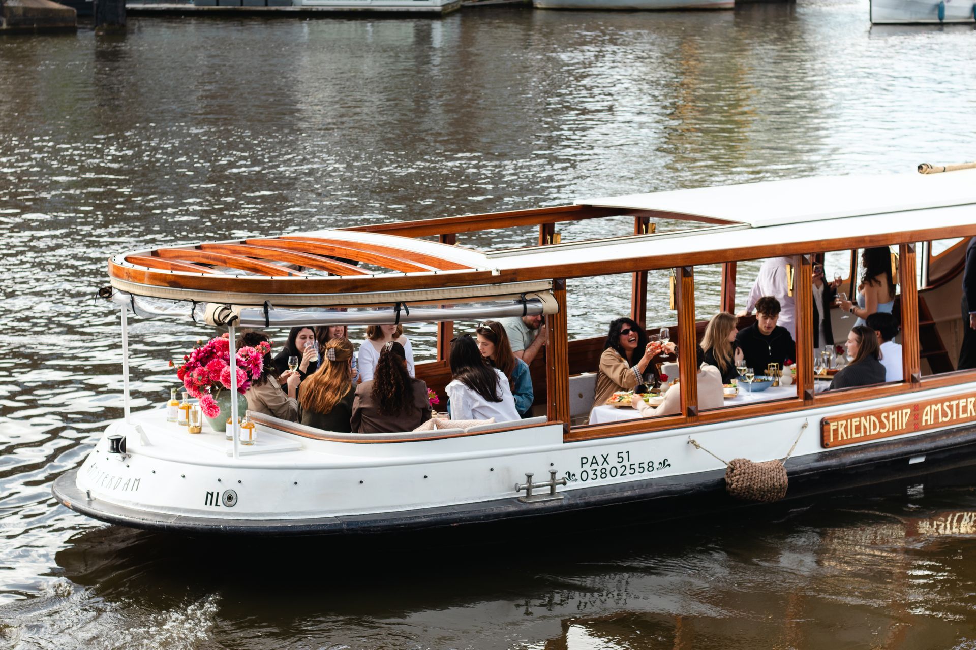 Watertoerist, beeld 6 van het schip